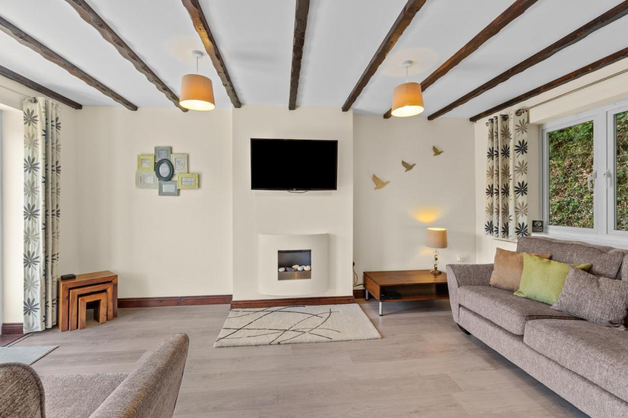 Crylla Valley Cottages - Access To Pool, Gym, Spa And More サルタッシュ エクステリア 写真